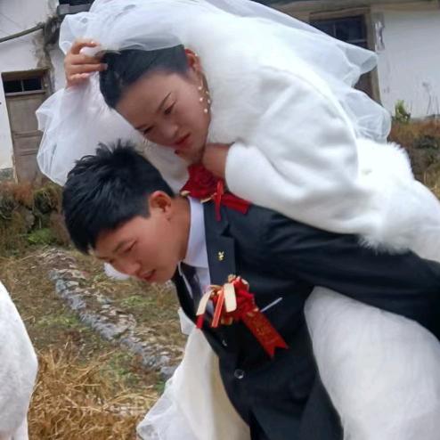 落落小菠萝