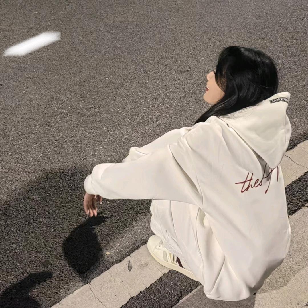 小跳跳🍭🍭