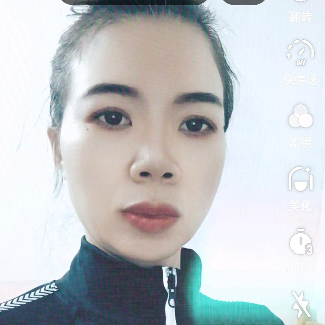 恋    歌。