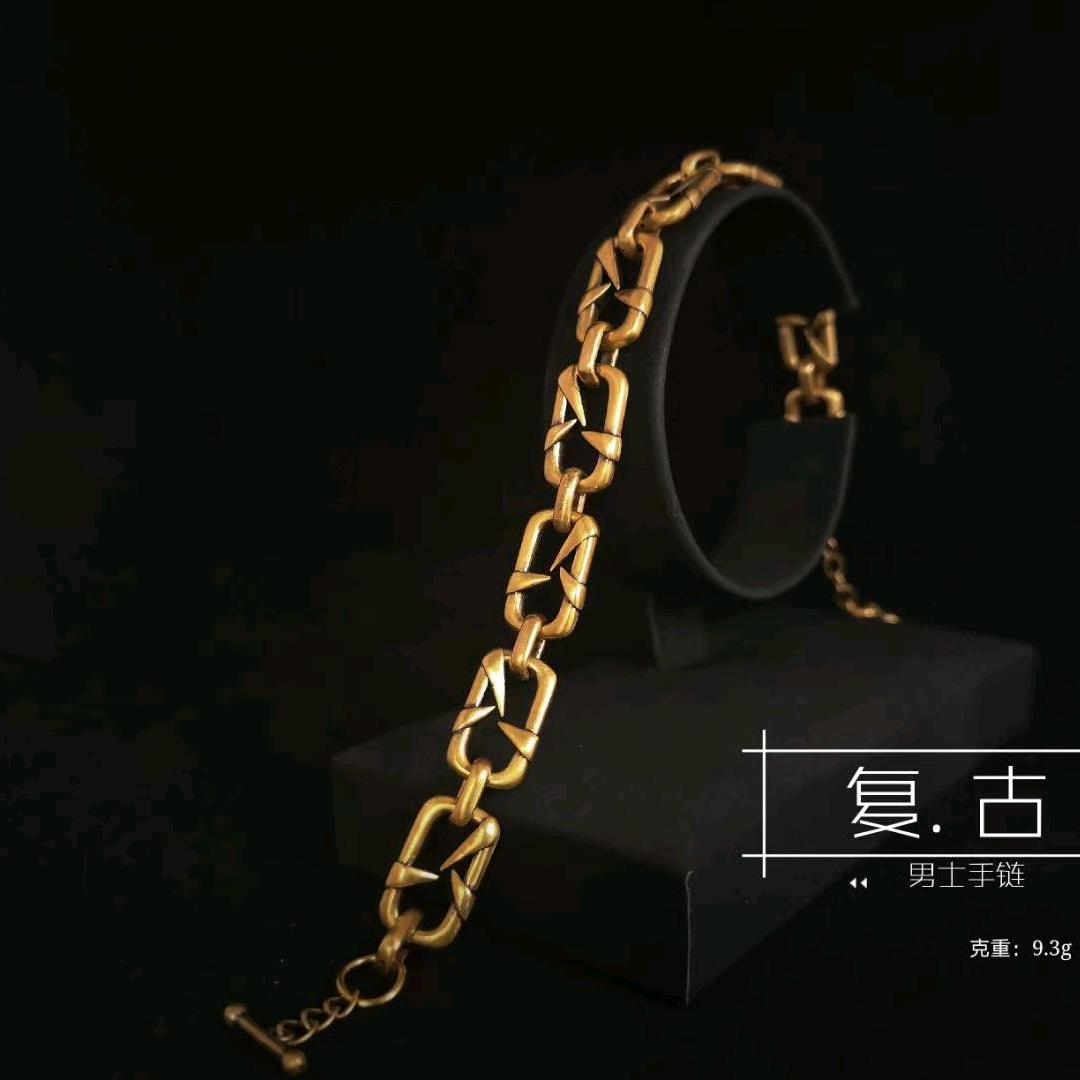 @肖华