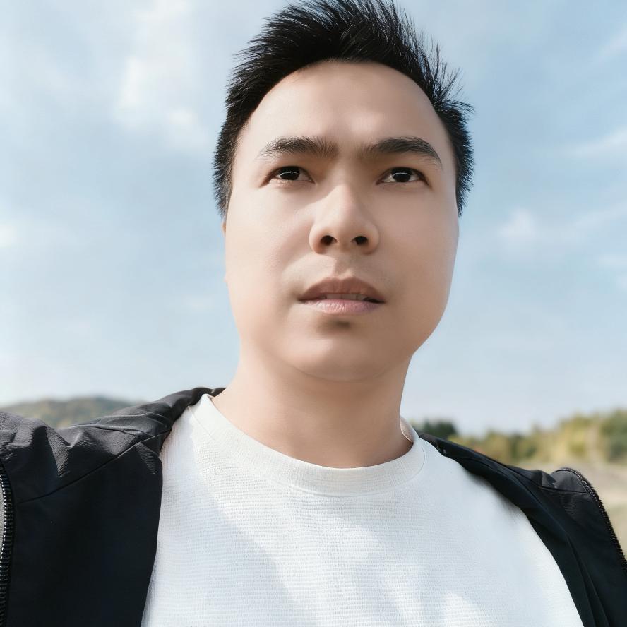 星光邱战友
