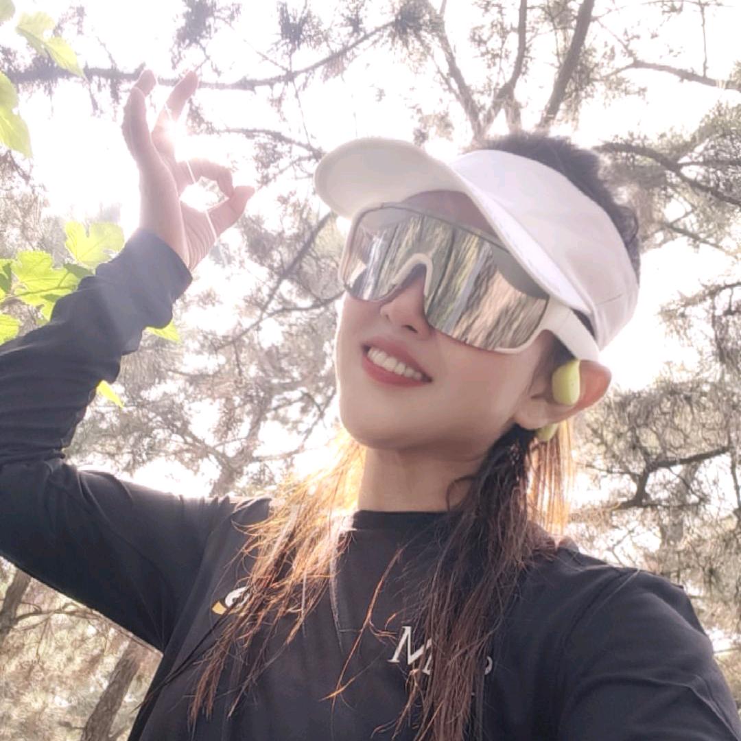 奔跑的彩虹🌈🏃🏻‍♀️🏸