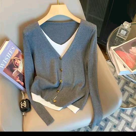 简悦服饰