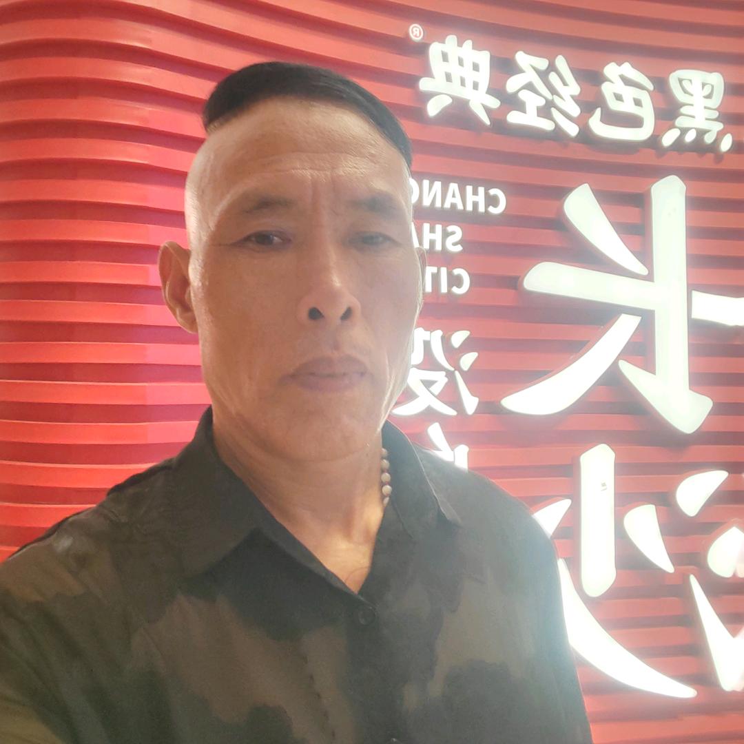 烈酒三两🥕醉人生（潘哥）