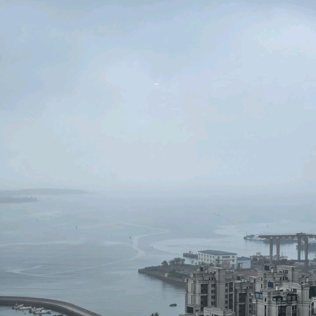 🚀人潮人海