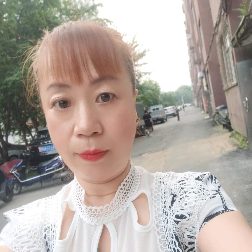 开心的芒果