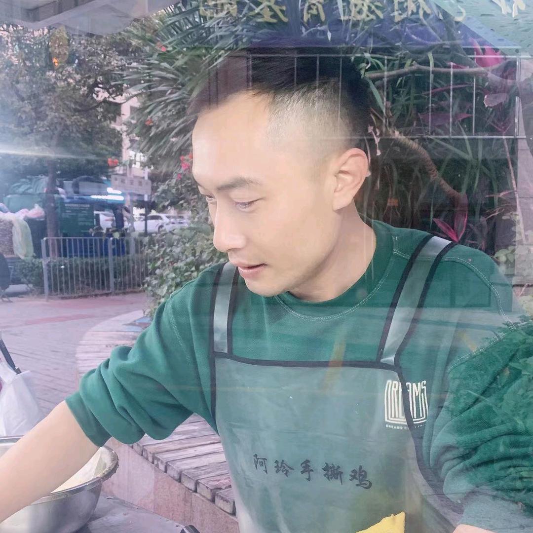 a阿中家的阿玲手撕鸡