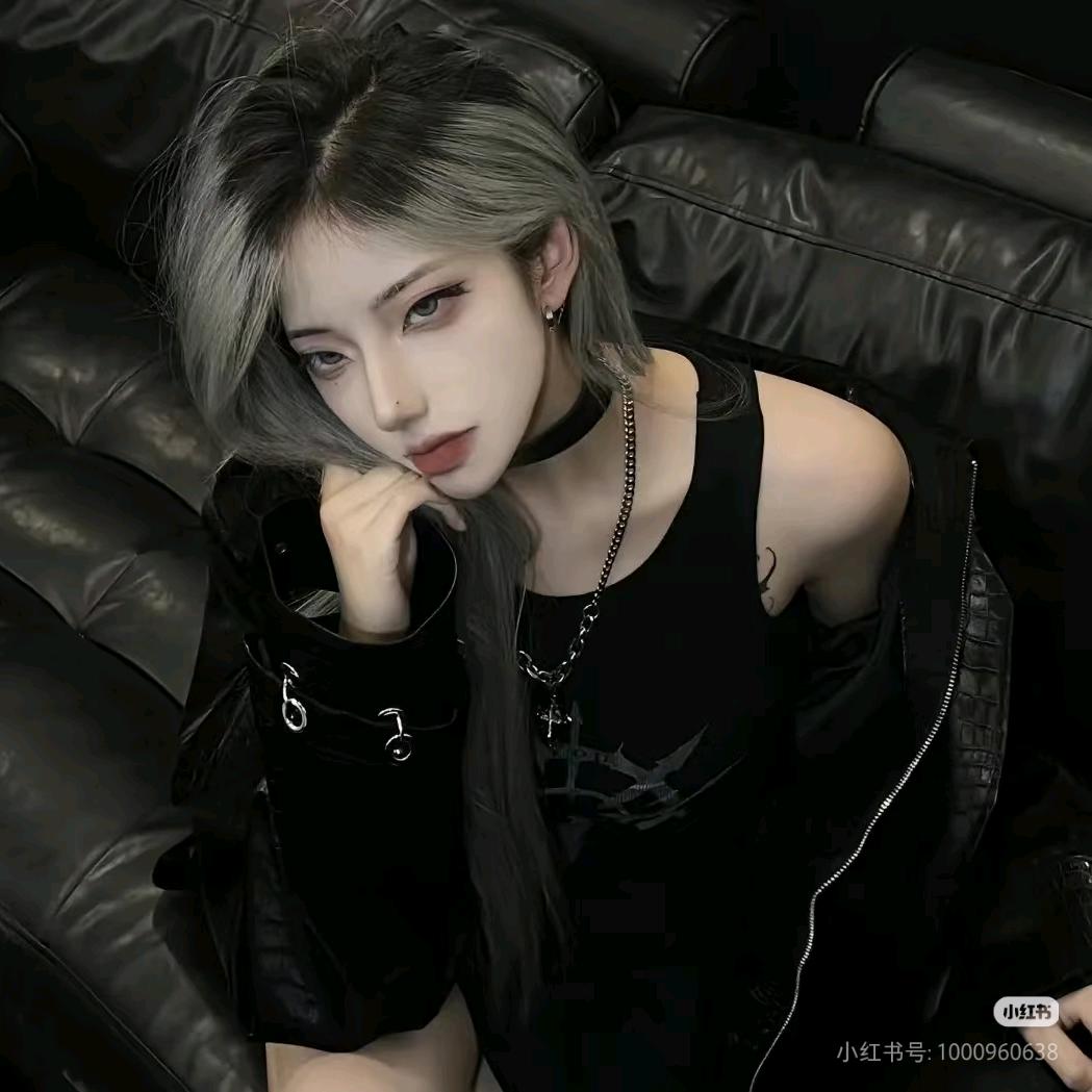 发现男友是gay和我前任出轨后我变成小三