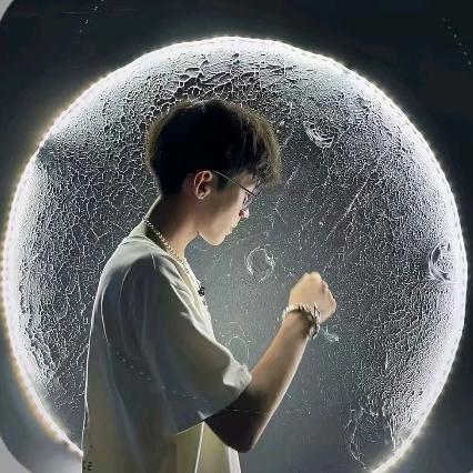 曦阳.