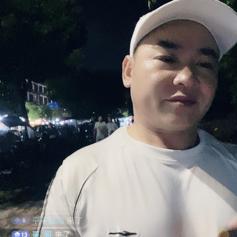 黎哥:黎福刚我爱唱歌我是草根歌手爱上K歌