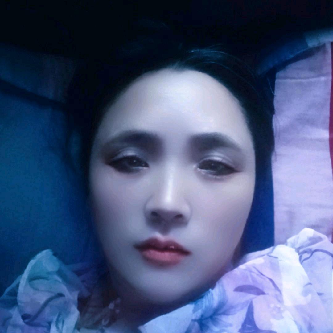 苦命的女人