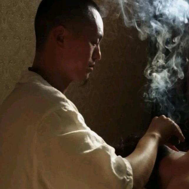 香大师(道医香陀香灸)