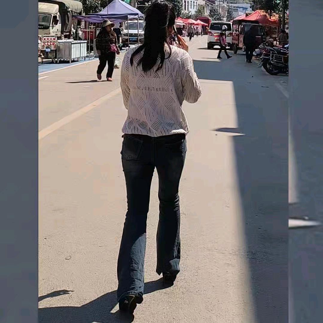 王家菇娘心似莲花开（王姐月嫂，育婴师）