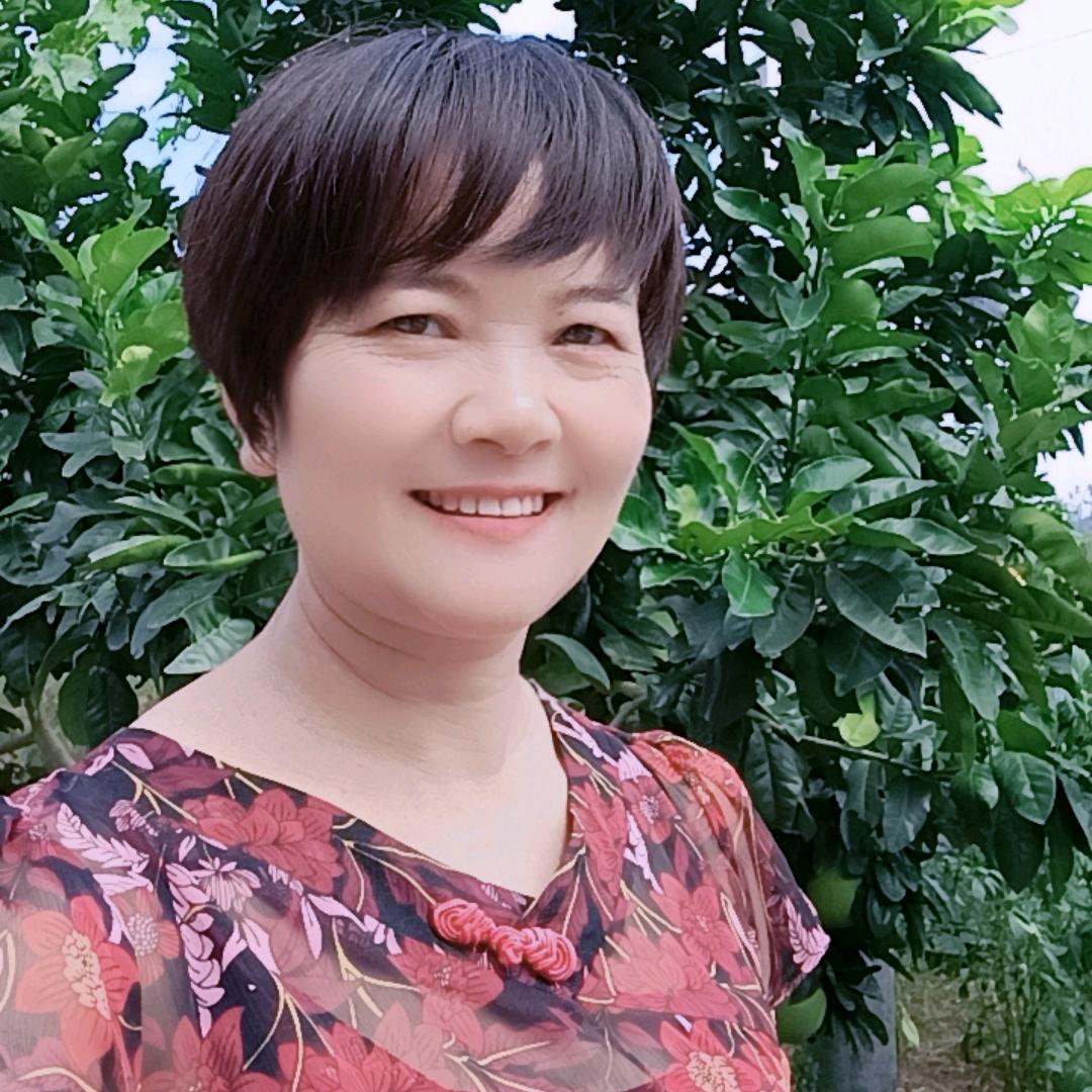 摇头姐小号(2）