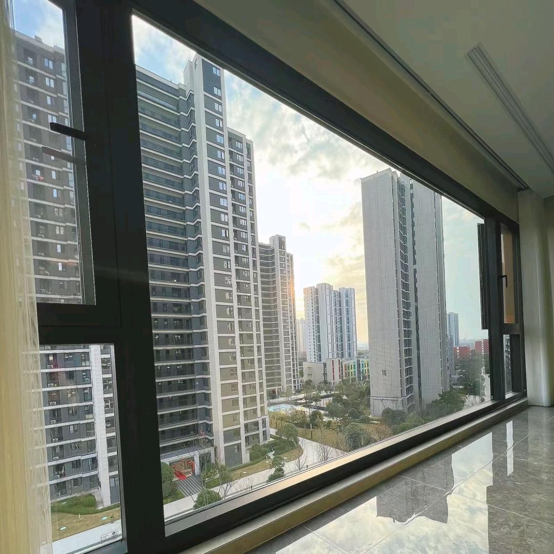 封阳台，换窗户，阳光房