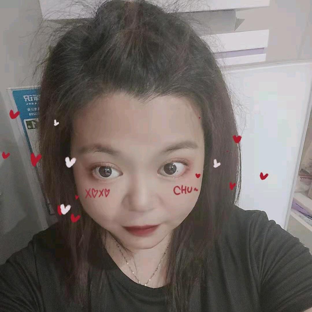 大眼睛妹儿