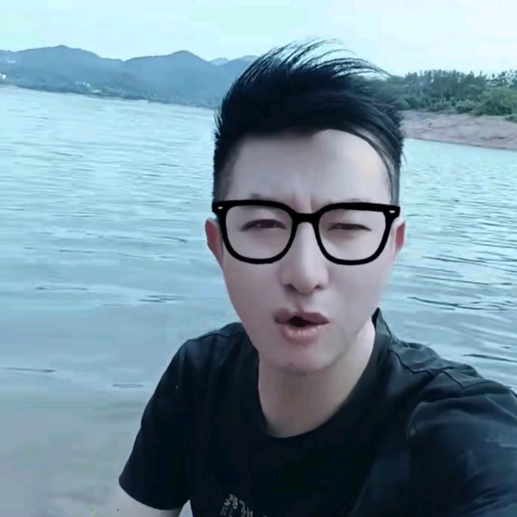 潮牌哥