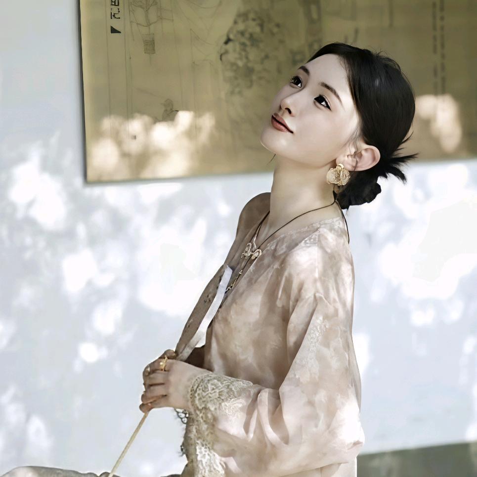 周粥「穿搭优选」