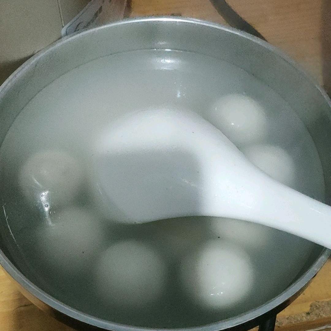 （除了坚强，别无选择）