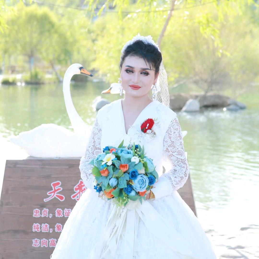 和静县一串一元的麻辣拌
