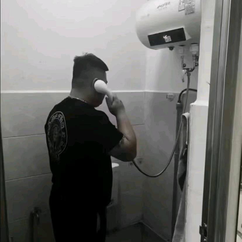 叫我叼毛