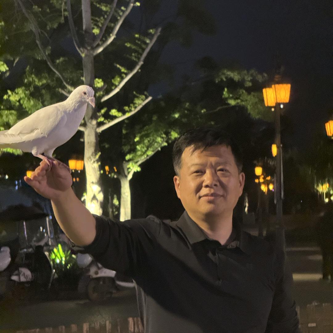 平凡的倔哥
