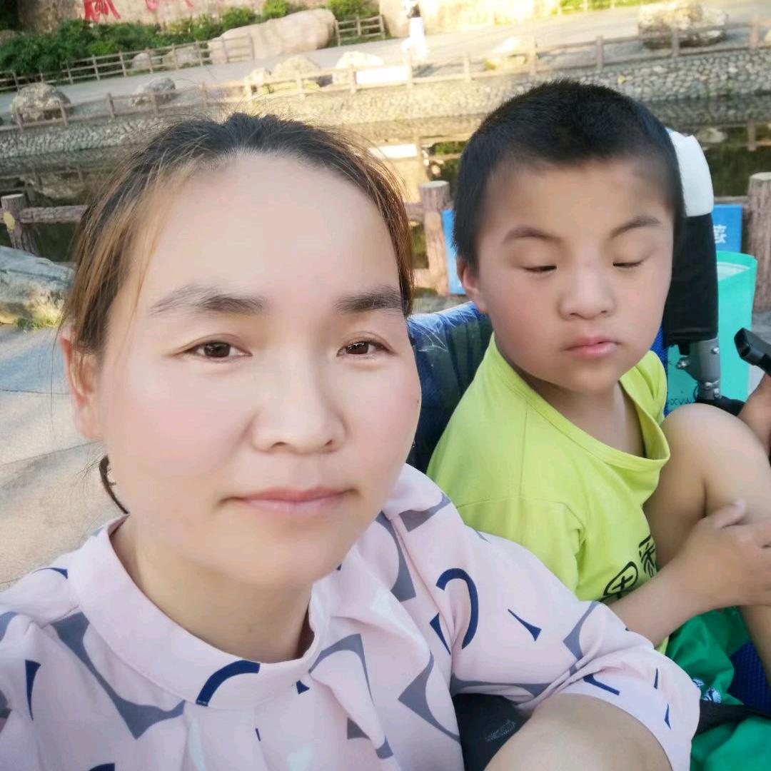 糖宝聪聪成长记