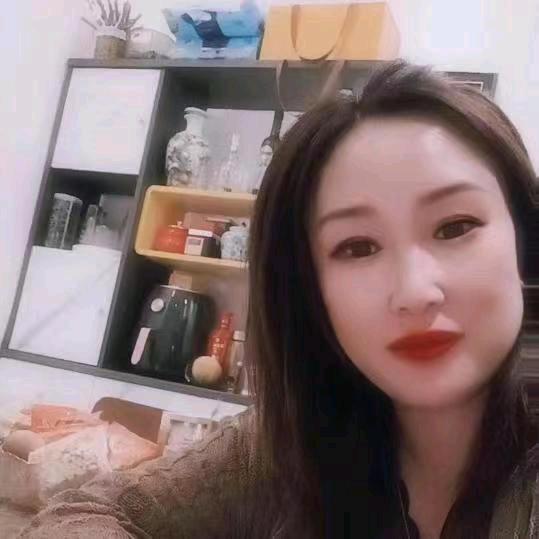 红姐。