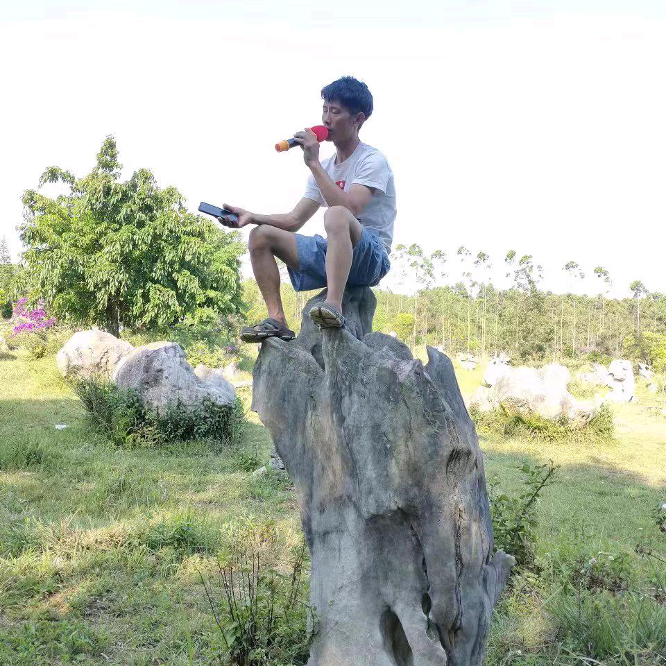 《松松夸夸〉〉？单郭