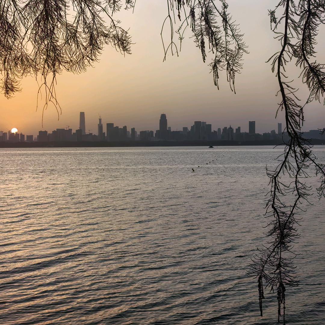 卡奇巴拉巴拉变