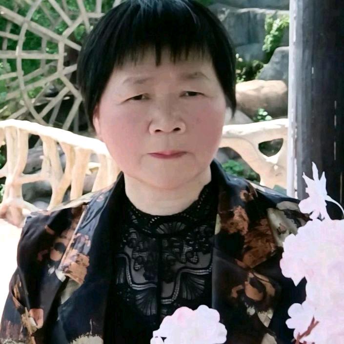 凤凰姐下午5点39分开播