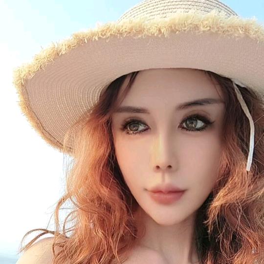 琉璃兰音