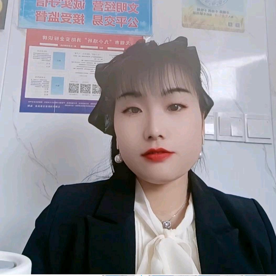 带刺的玫瑰。（感谢回关）