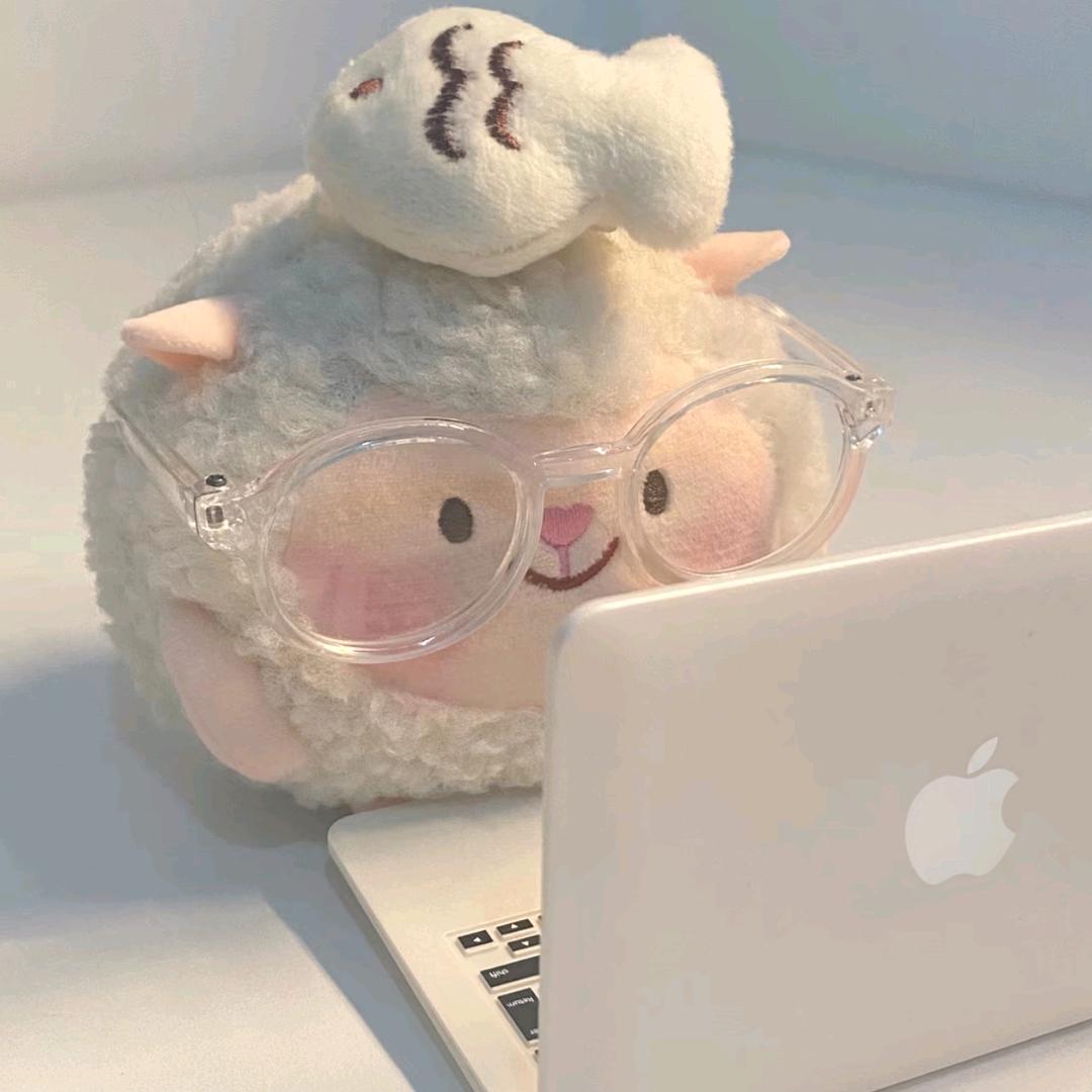 鱼鱼.