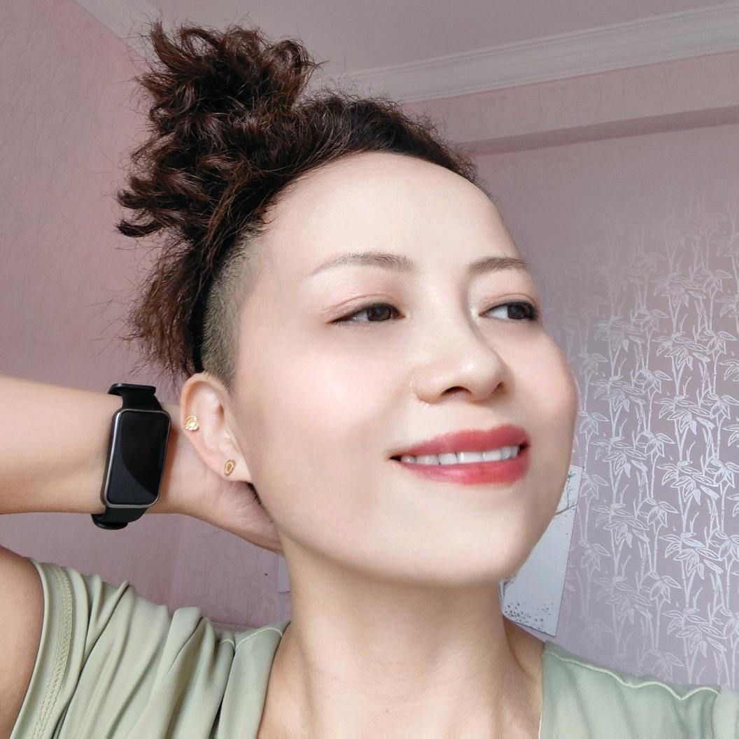 芹芹百货🎤 {早上不定时开播}