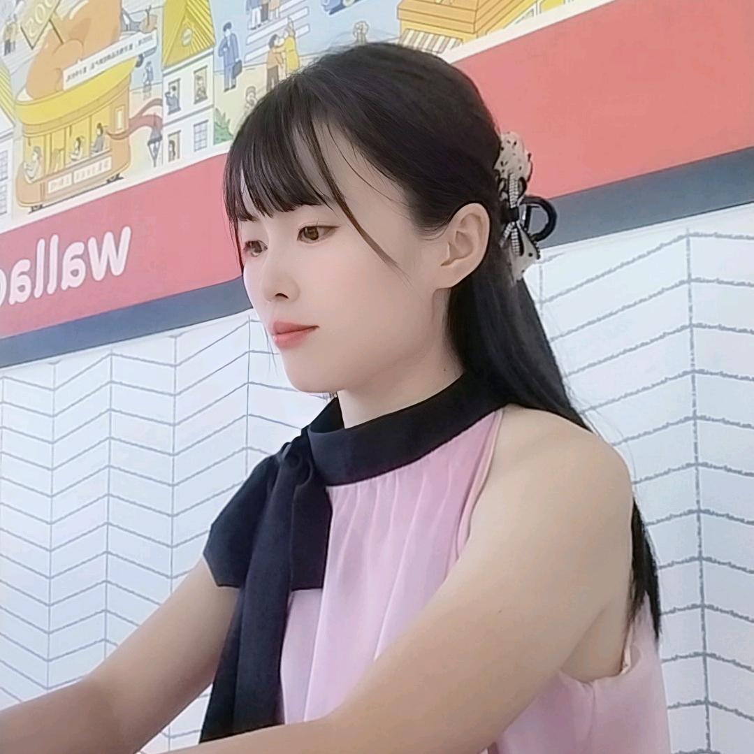 幼儿园邱老师吖