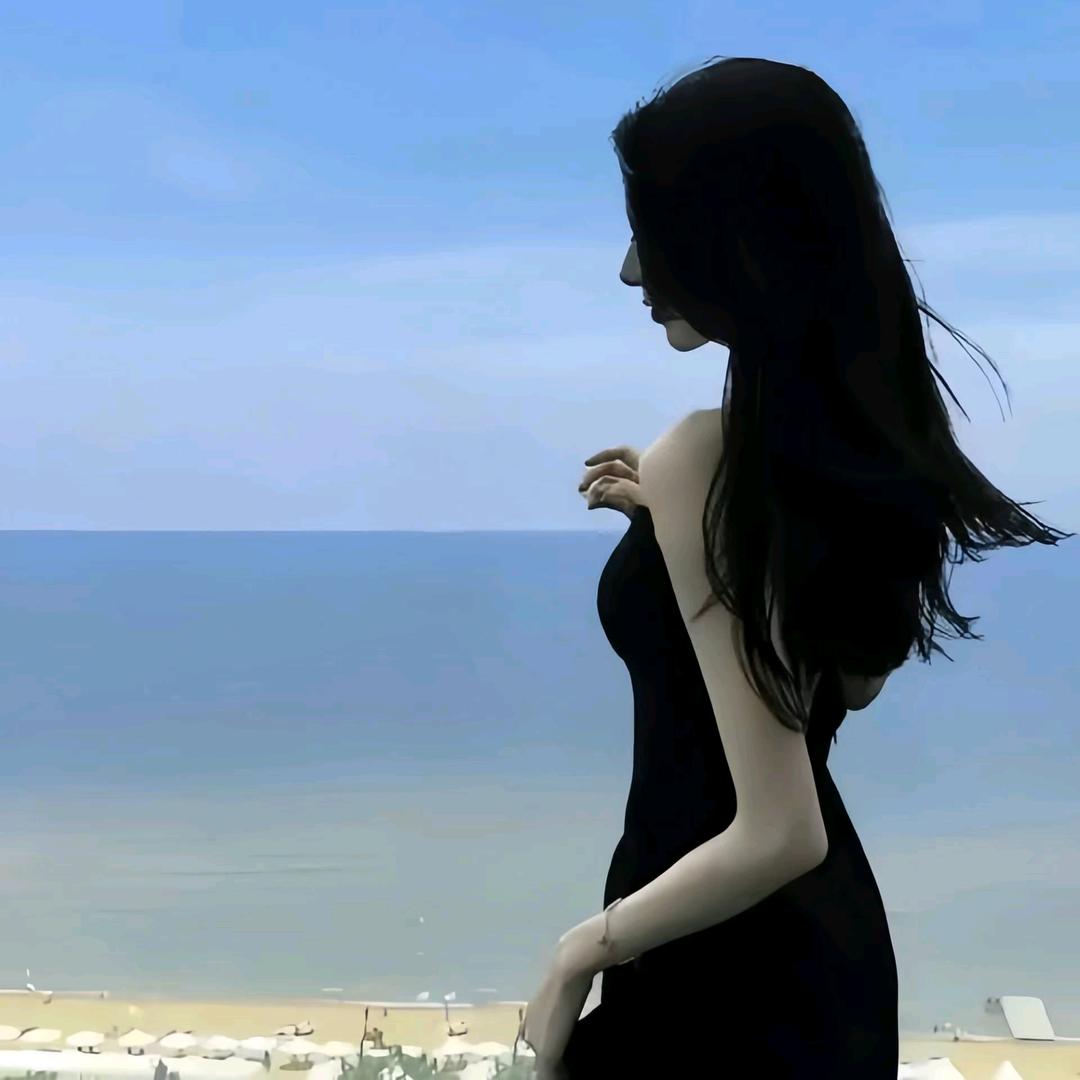 是你的小琴啦.🥀
