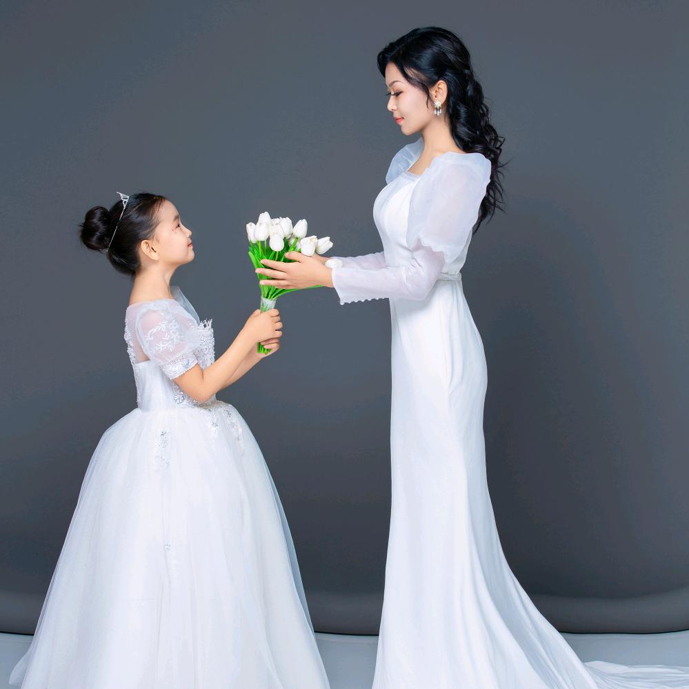 娇哈尔👧江波则👶妈咪♥󾠮