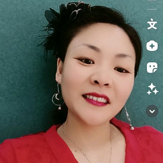 玉儿爱山歌
