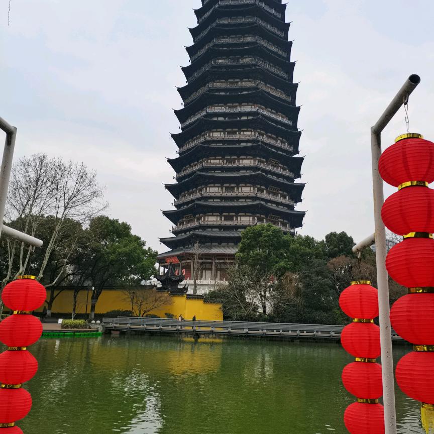散步的月光