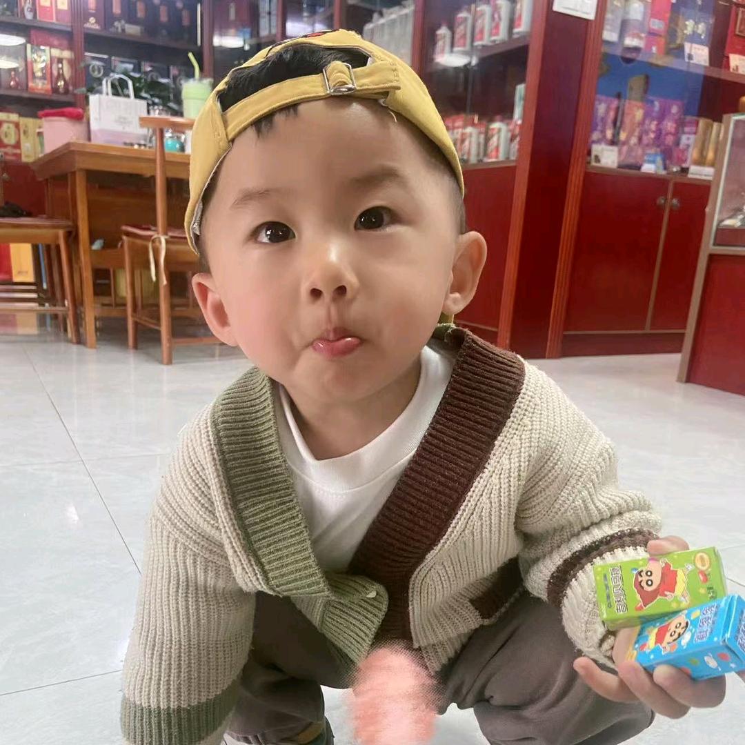 卡佩顿君勇创智专卖店