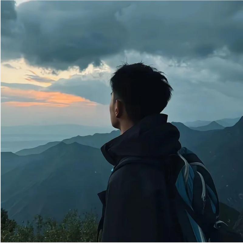 つ我的微笑只给懂我的人看