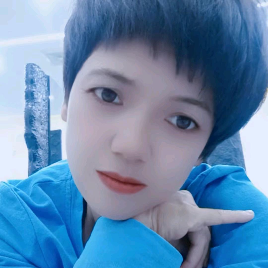 凡凡，小苹果🍎
