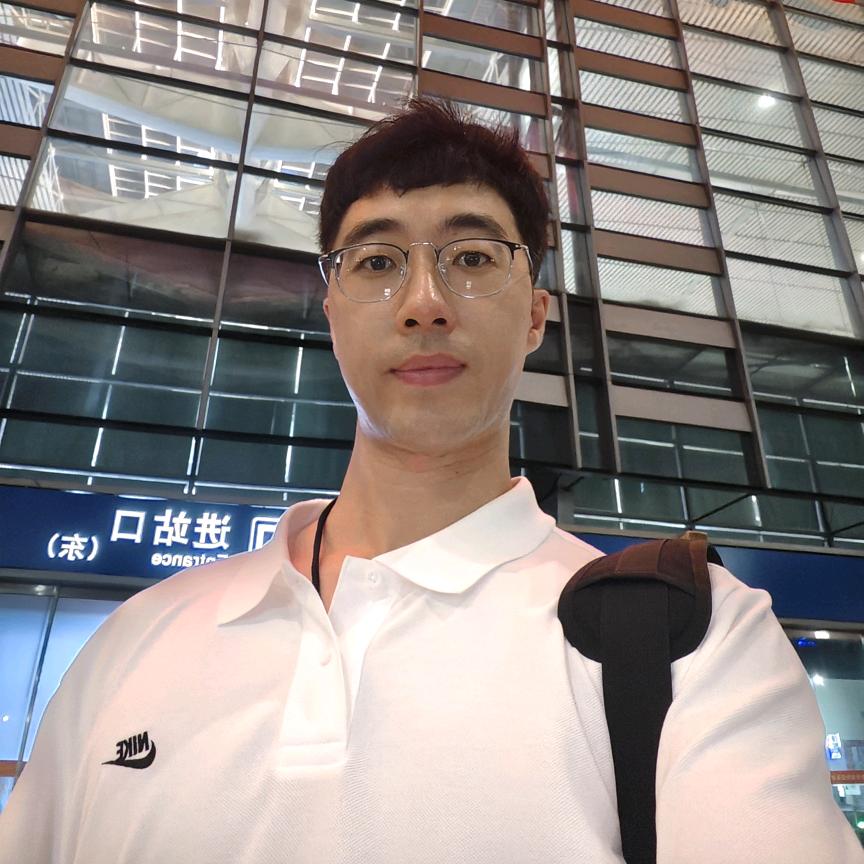 青岛李老师