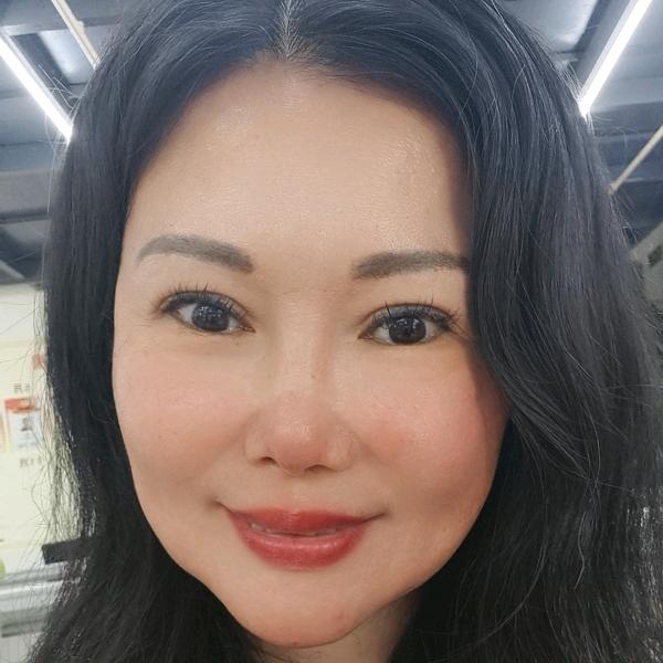 沁瑶🍀🍀🍀🍀