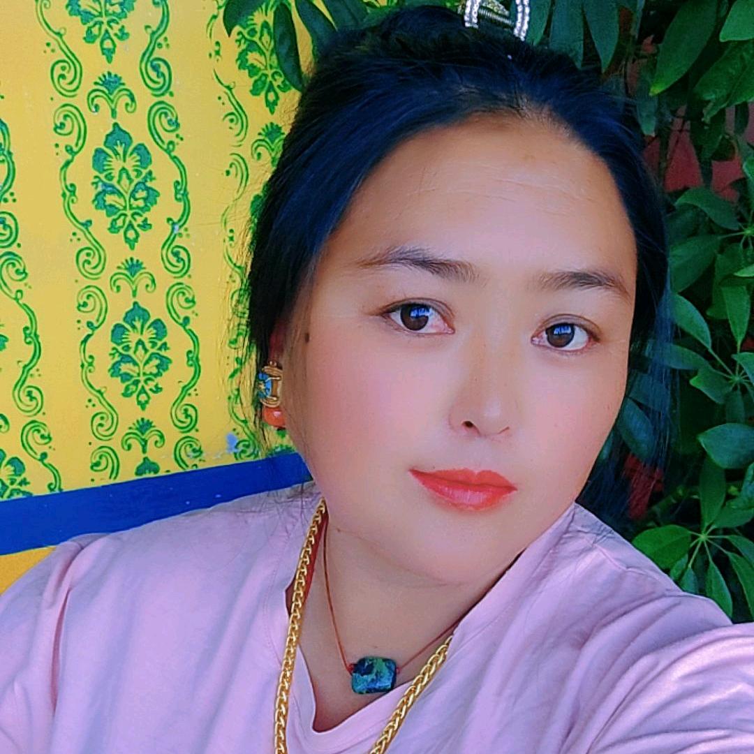 我是草原上的姑娘