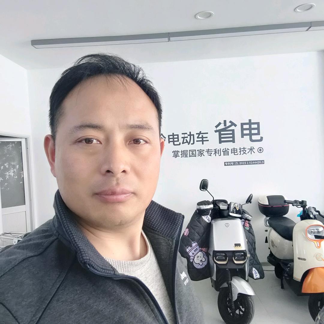 叶集花园路台铃电动车