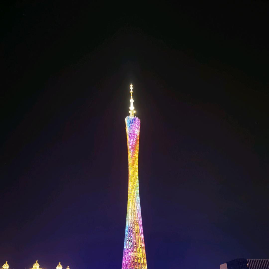 拉拉裤