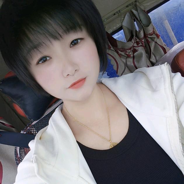 开货车的莉莉