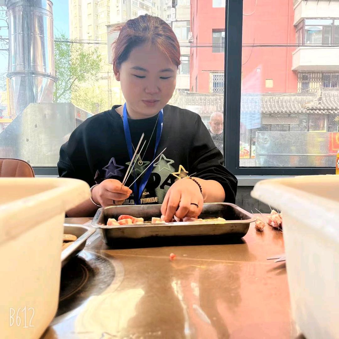 晓阳卖烤串